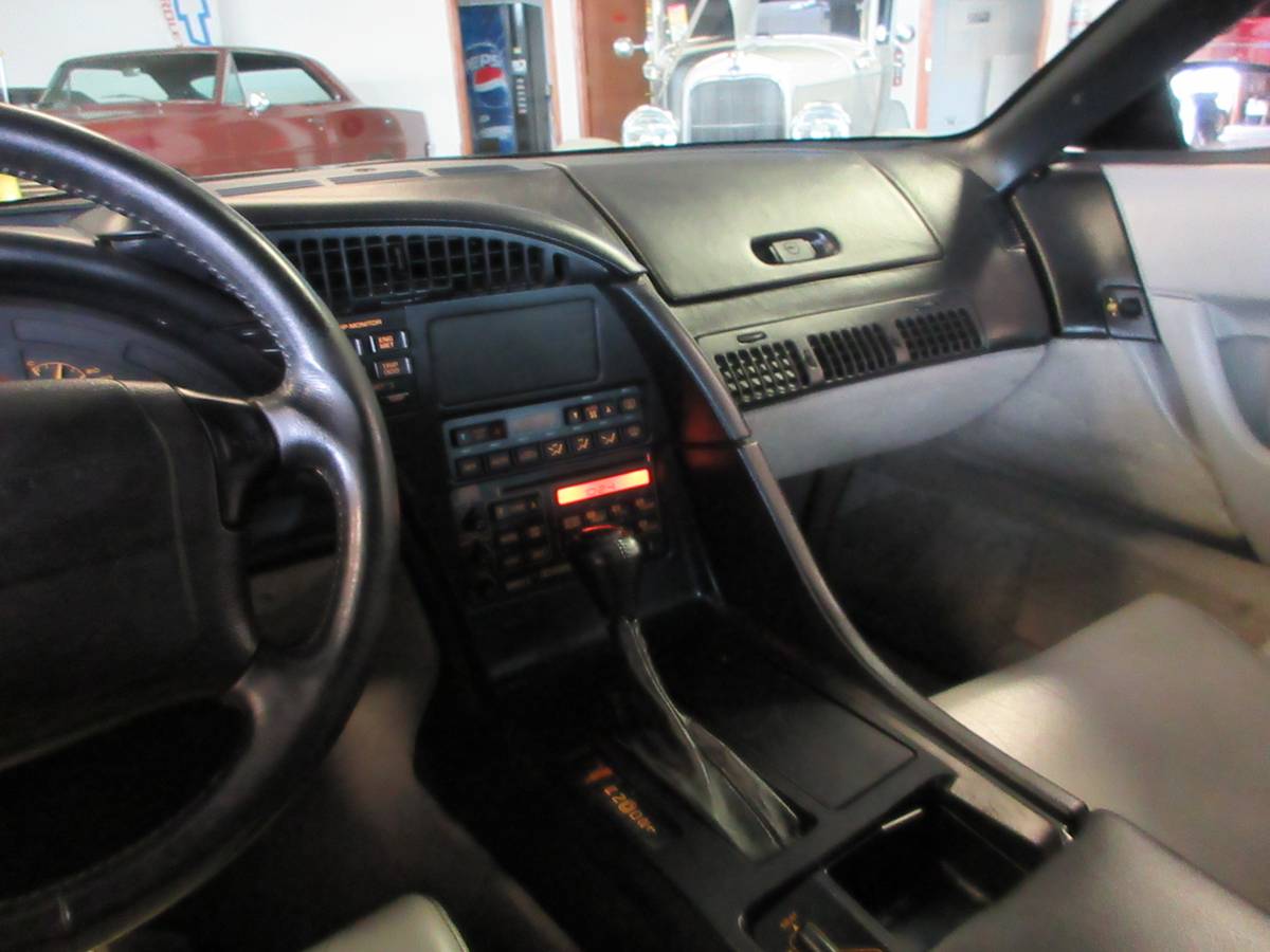 Chevrolet-corvette-1993-black-11