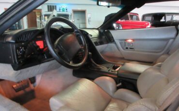 Chevrolet-corvette-1993-black-16