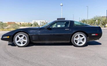 Chevrolet-corvette-1993-black-18