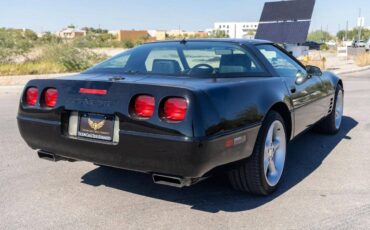 Chevrolet-corvette-1993-black-24