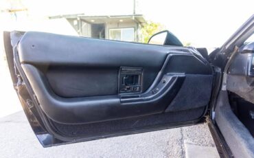 Chevrolet-corvette-1993-black-28