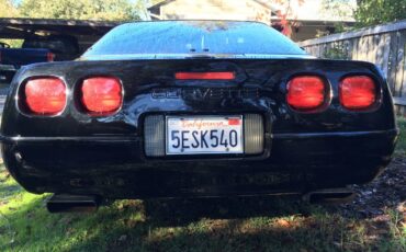Chevrolet-corvette-1993-black-6