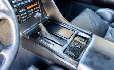 Chevrolet-corvette-1993-black-95