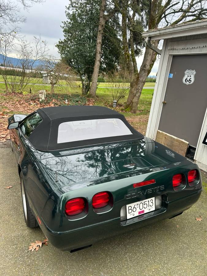 Chevrolet-corvette-1993-green-2