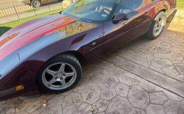 Chevrolet-corvette-1993-red-1