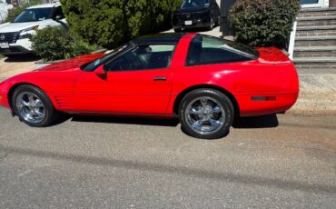 Chevrolet-corvette-1993-red-1