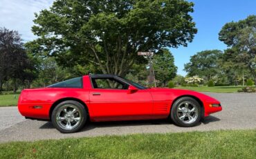 Chevrolet-corvette-1993-red-11