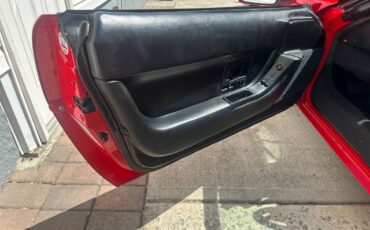 Chevrolet-corvette-1993-red-14
