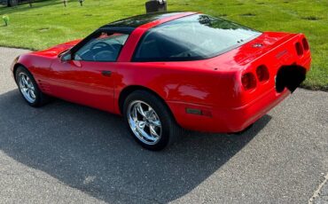 Chevrolet-corvette-1993-red-3