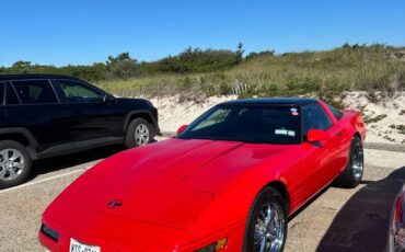 Chevrolet-corvette-1993-red