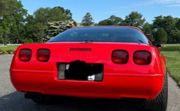 Chevrolet-corvette-1993-red-4