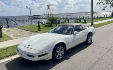 Chevrolet-corvette-1993-white-21