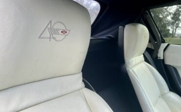 Chevrolet-corvette-1993-white-9