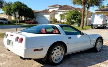 Chevrolet-corvette-1994-1