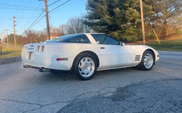 Chevrolet-corvette-1994-1