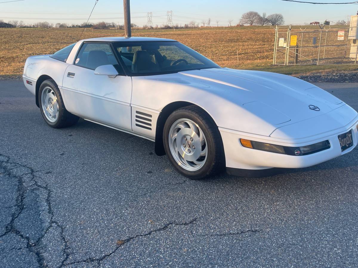 Chevrolet-corvette-1994-15