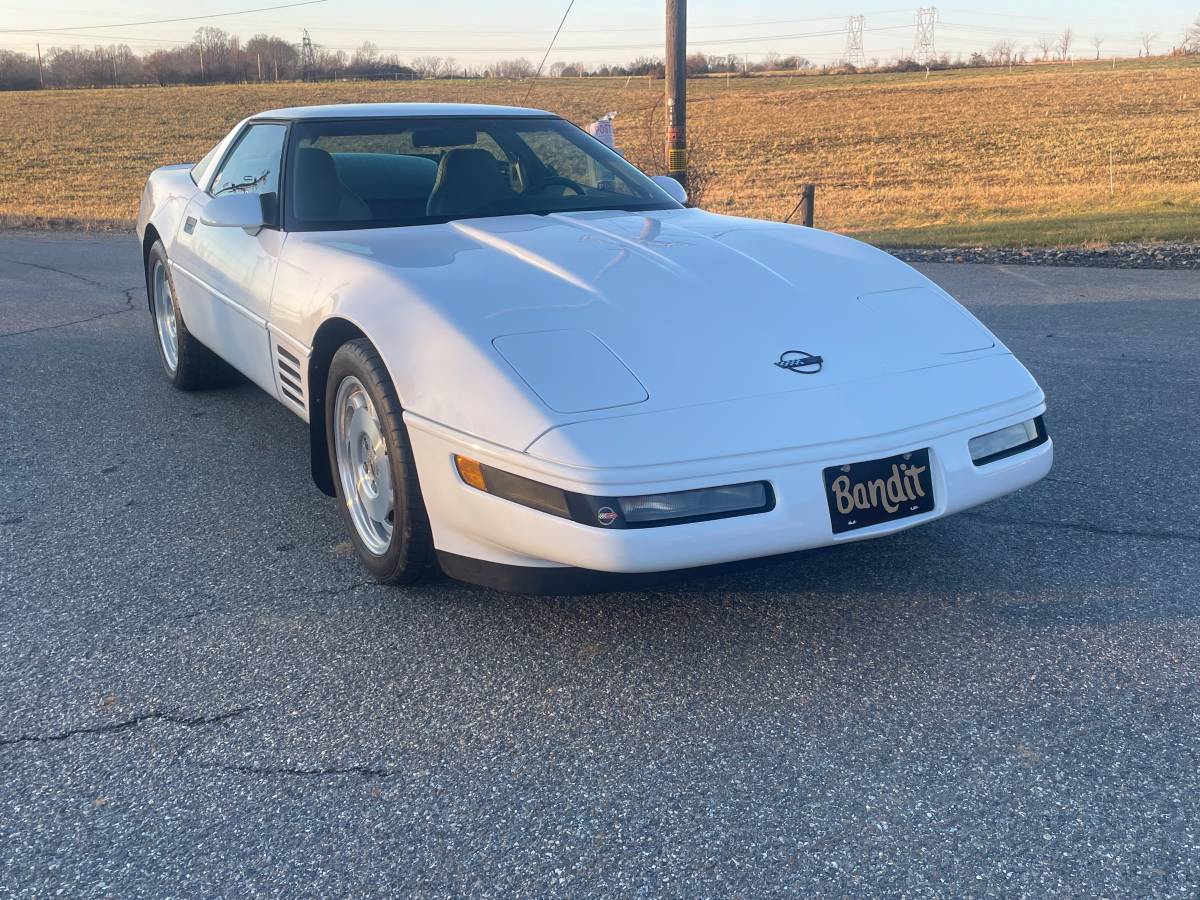 Chevrolet-corvette-1994-16