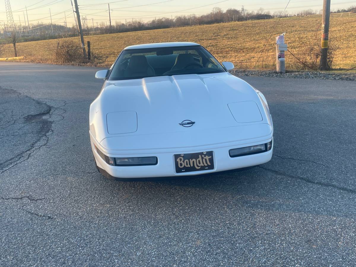 Chevrolet-corvette-1994-17