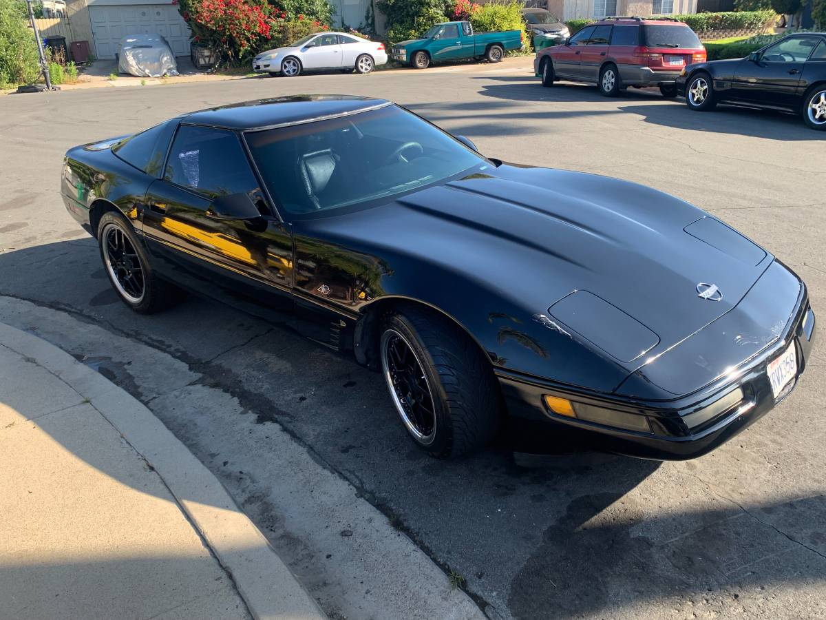 Chevrolet-corvette-1994