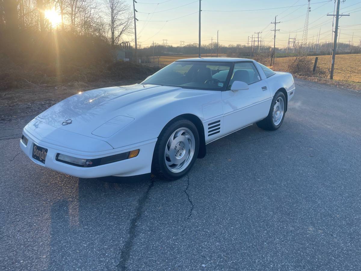 Chevrolet-corvette-1994-3