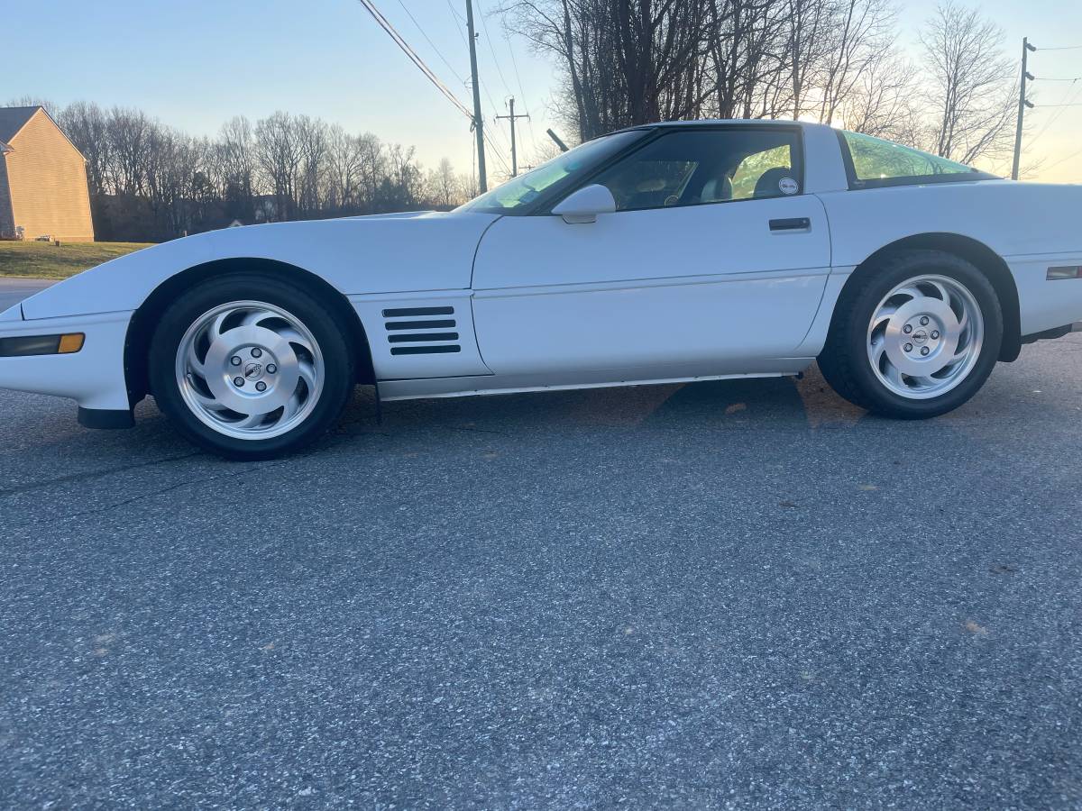 Chevrolet-corvette-1994-4