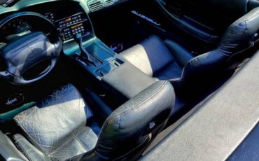 Chevrolet-corvette-1994-black-11