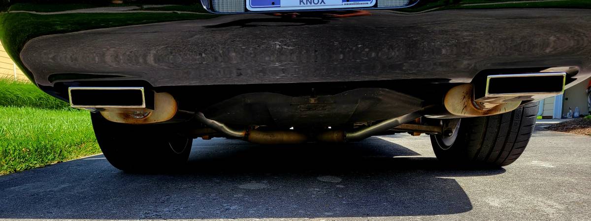 Chevrolet-corvette-1994-black-12