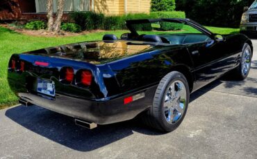 Chevrolet-corvette-1994-black-6