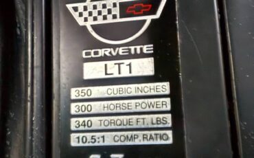 Chevrolet-corvette-1994-red-2