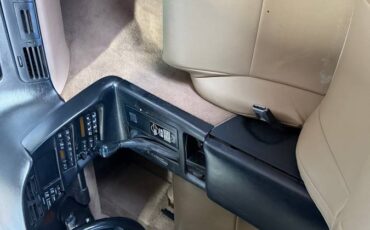 Chevrolet-corvette-1994-red-3