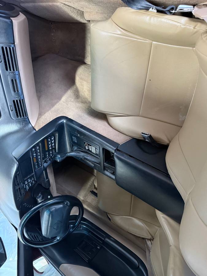 Chevrolet-corvette-1994-red-3