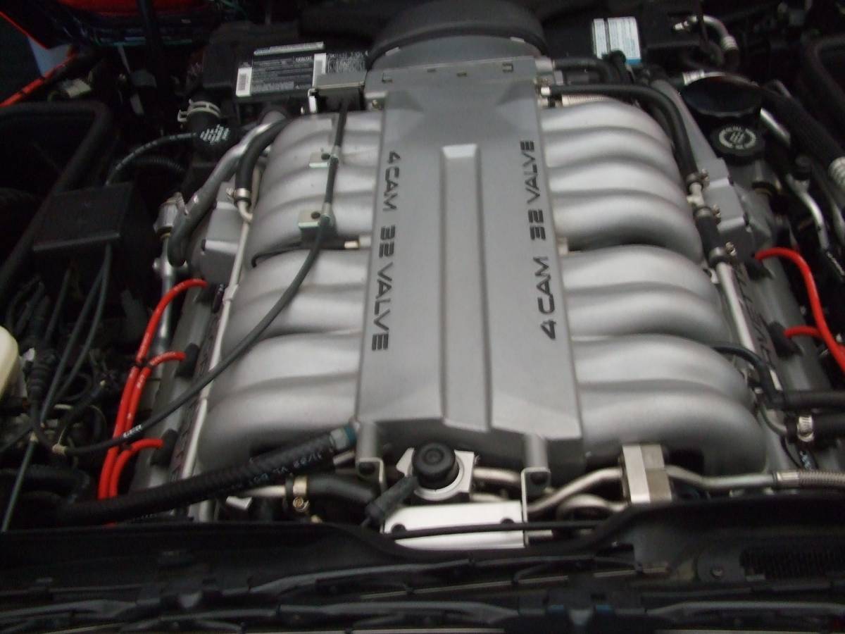 Chevrolet-corvette-1995-red-17