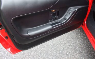 Chevrolet-corvette-1995-red-32