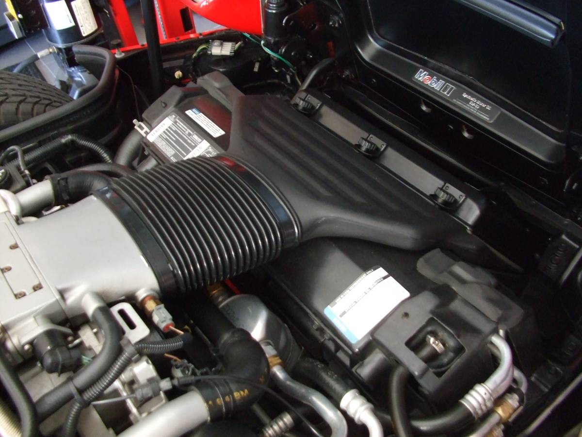 Chevrolet-corvette-1995-red-43