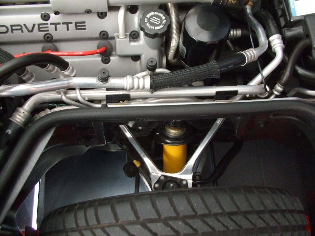 Chevrolet-corvette-1995-red-46