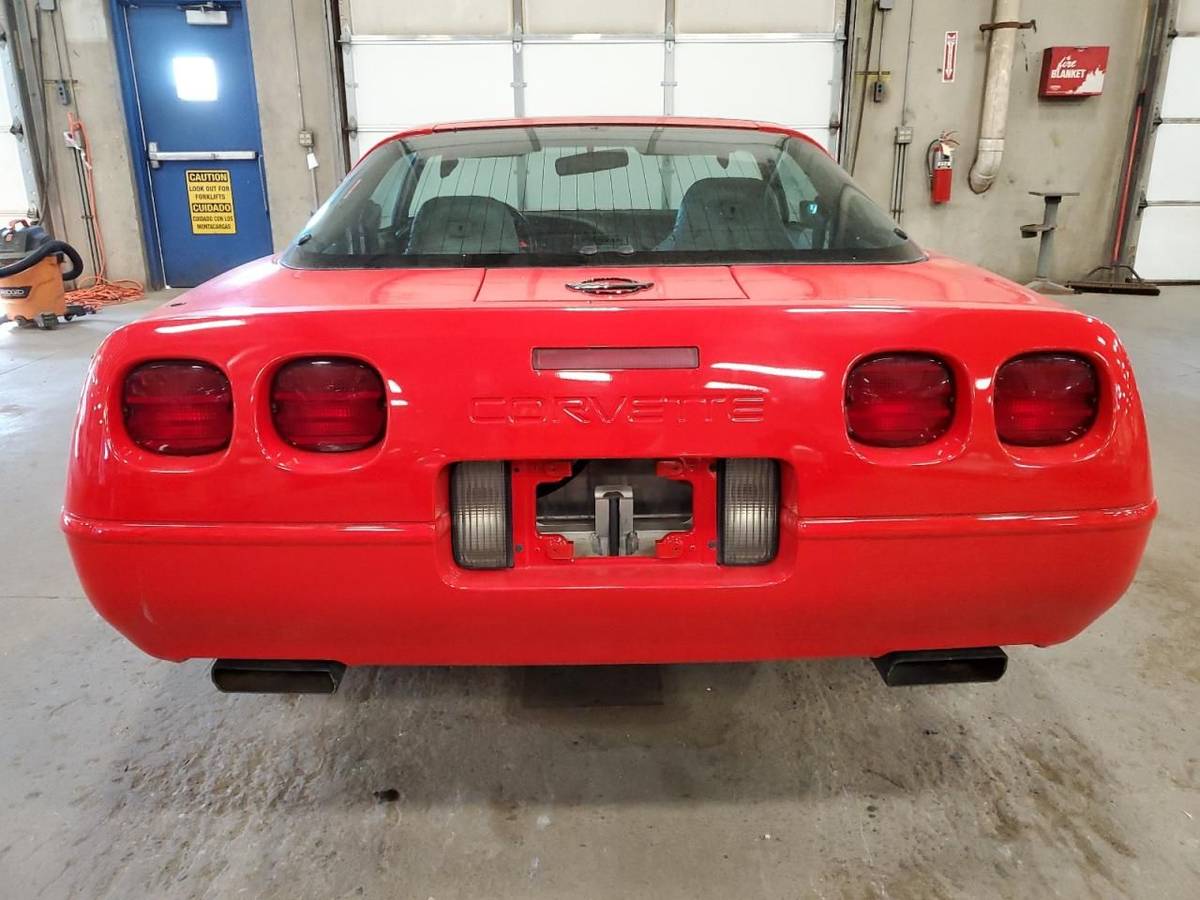 Chevrolet-corvette-1996-red-4