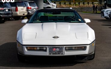 Chevrolet-corvette-base-1986-13