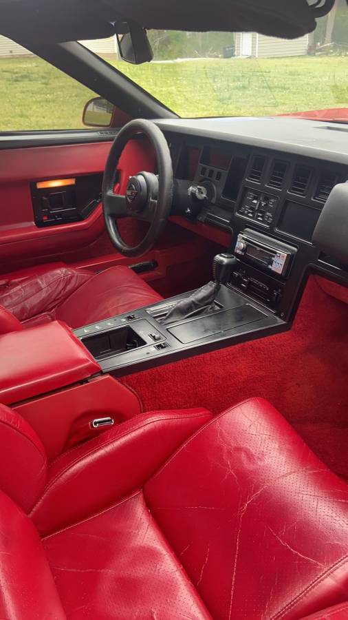 Chevrolet-corvette-c4-1986-red-1