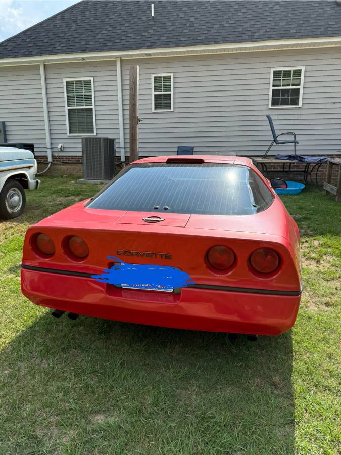 Chevrolet-corvette-c4-1986-red-2