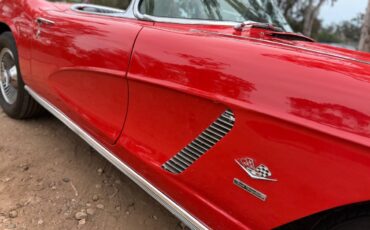 Chevrolet-corvette-convertible-1962-red-13