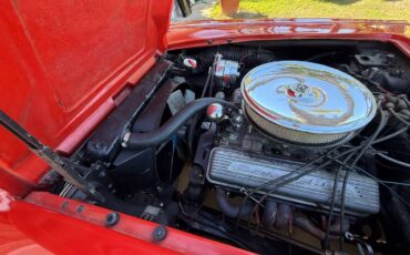 Chevrolet-corvette-convertible-1962-red-22