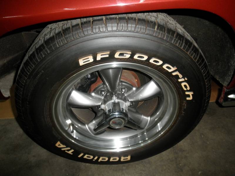 Chevrolet-corvette-convertible-1965-11