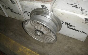 Chevrolet-corvette-convertible-1965-13