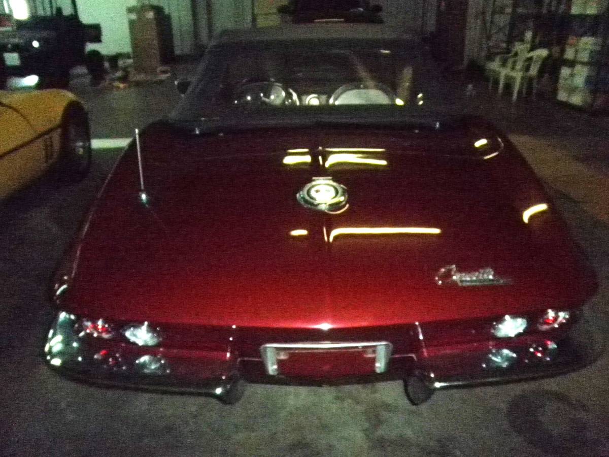 Chevrolet-corvette-convertible-1965-2