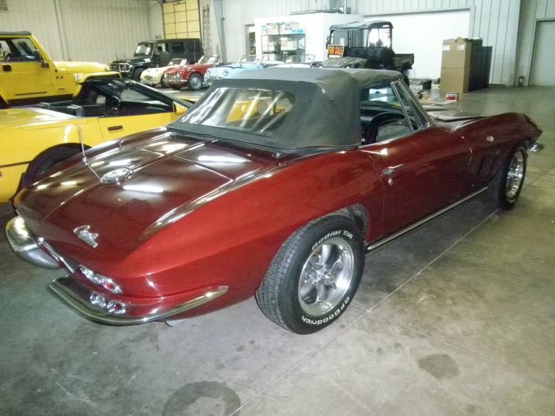 Chevrolet-corvette-convertible-1965-5