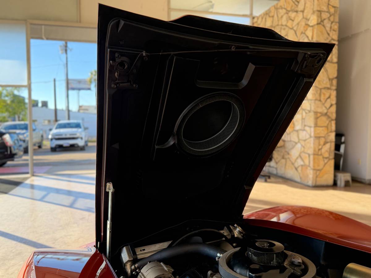 Chevrolet-corvette-convertible-1968-15