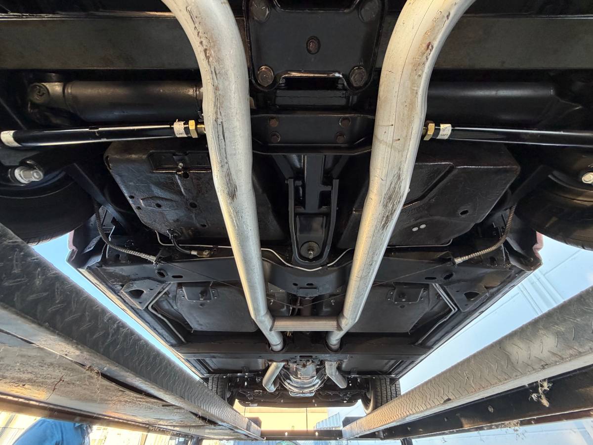 Chevrolet-corvette-convertible-1968-6