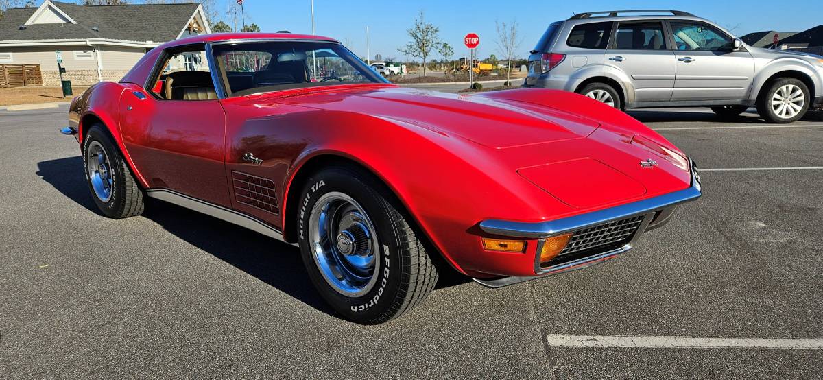 Chevrolet-corvette-convertible-1972-red-12