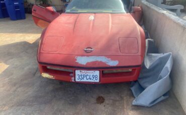 Chevrolet-corvette-convertible-1986-red-1