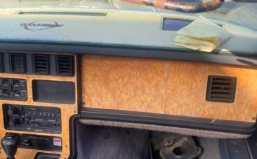 Chevrolet-corvette-convertible-1986-red-16